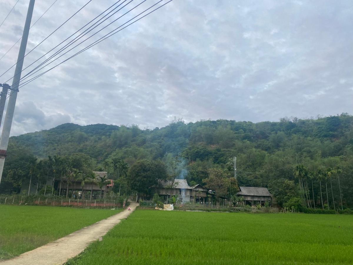 Truong Huy Homestay 마이쩌우 외부 사진