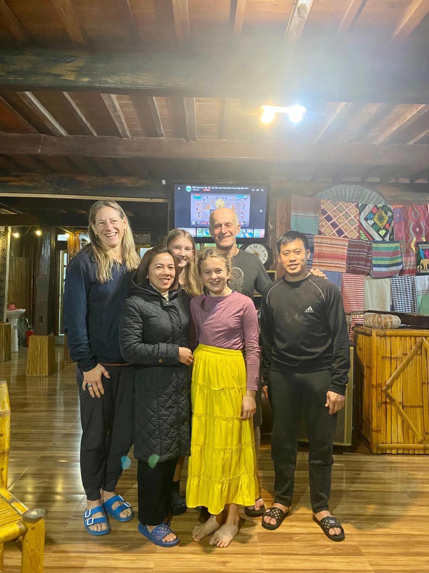 Truong Huy Homestay 마이쩌우 외부 사진