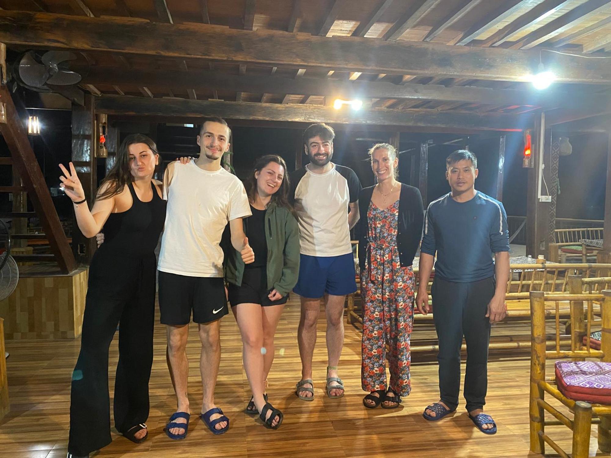 Truong Huy Homestay 마이쩌우 외부 사진